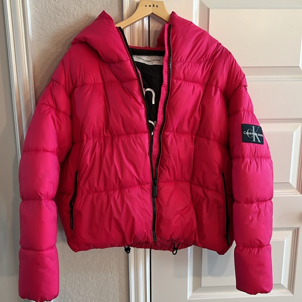 Calvin Klein puff jacket. Hot pink. XL